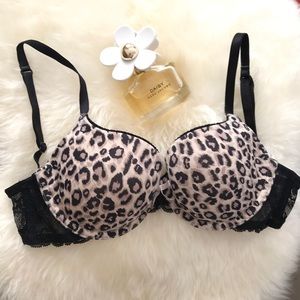 Jacob bra in 32C no push up